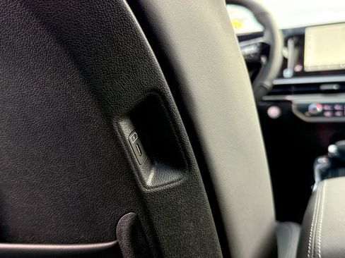 New 2026 Kia Sorento X-Line EX image 36