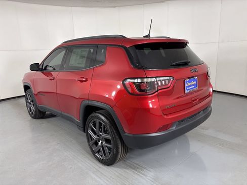 New 2026 Jeep Compass Latitude AWD/4WD image 6