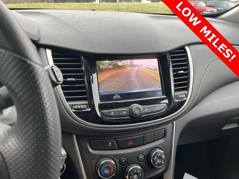 Used 2021 Chevrolet Trax LS w/ Tint and Cruise Package image 16