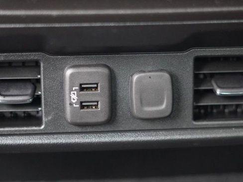 Used 2020 Chevrolet Silverado 1500 LT w/ All-Star Edition image 37