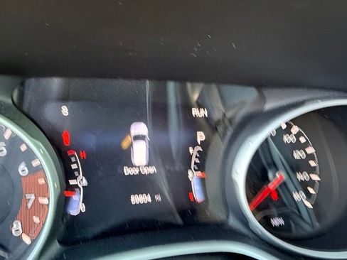 Used 2018 Jeep Compass Limited AWD/4WD image 15