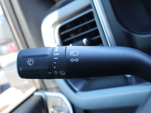 Used 2025 Ford F350 Platinum image 19