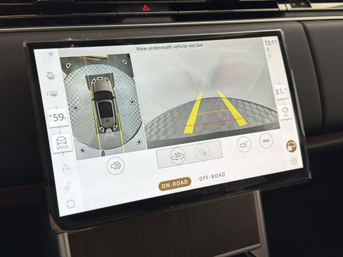 New 2026 Land Rover Range Rover SE image 17