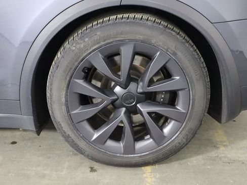 Used 2023 Tesla Model X AWD/4WD image 45