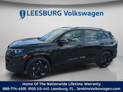 New 2026 Volkswagen Tiguan SE R-Line image 13