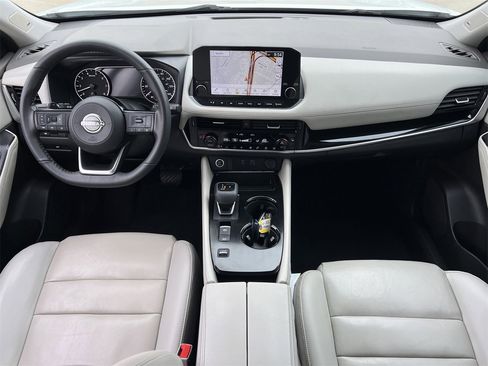 Certified 2023 Nissan Rogue SL w/ SL Premium Package image 9