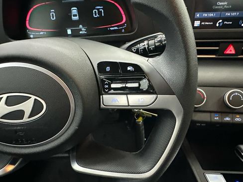 Used 2026 Hyundai Elantra SE w/ Cargo Package FWD image 24