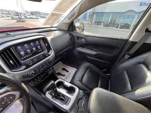 Used 2020 Chevrolet Colorado ZR2 w/ Colorado ZR2 Bison Edition image 15