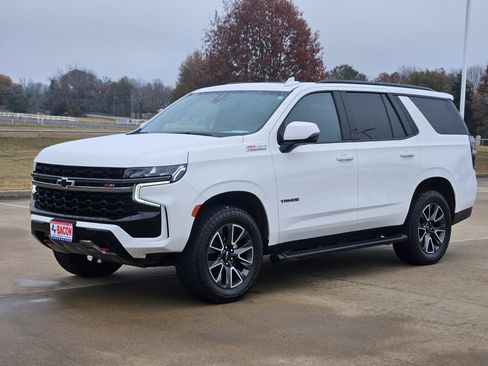 Used 2022 Chevrolet Tahoe Z71 w/ Luxury Package image 1