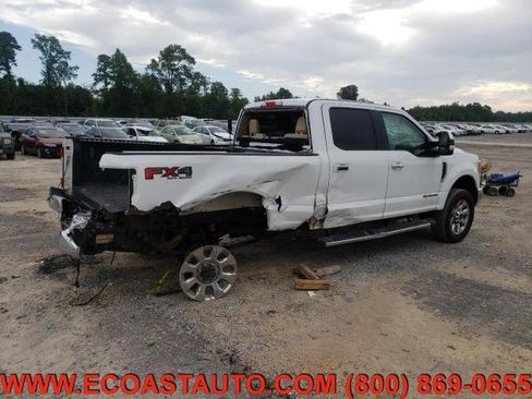 Used 2019 Ford F350 Lariat w/ Lariat Ultimate Package image 2