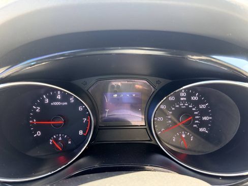 Used 2018 Kia Sedona EX FWD image 36
