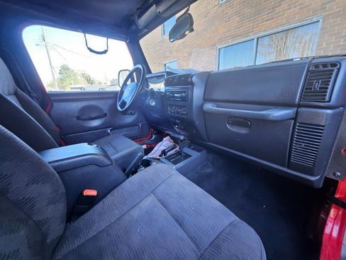 Used 2005 Jeep Wrangler Sport w/ Security Group image 55