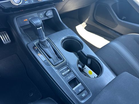 Used 2023 Honda Civic Sport image 29