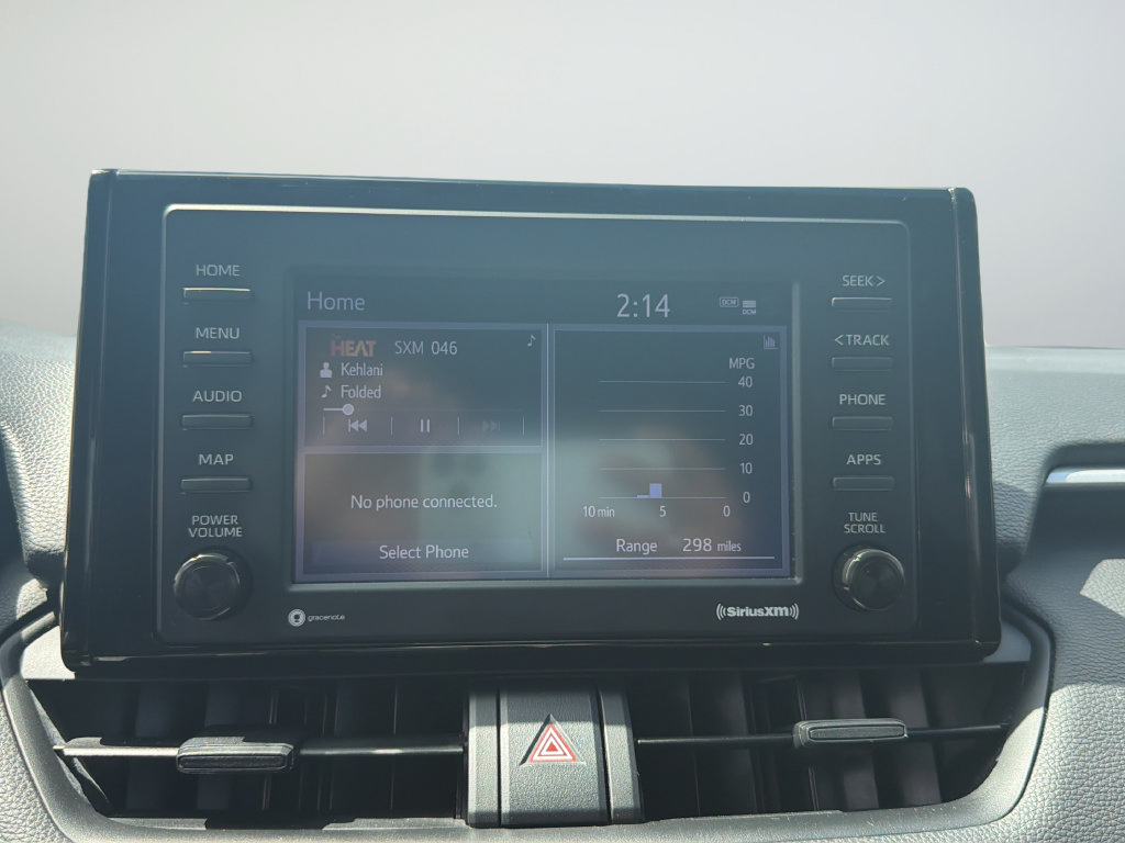 Used 2021 Toyota RAV4 LE AWD/4WD image 47
