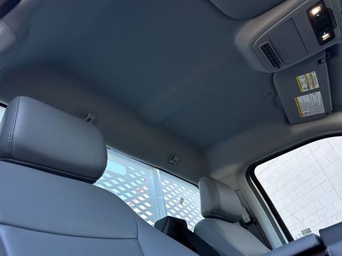 New 2025 Ford F550 4x4 Regular Cab Super Duty image 12