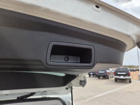 Used 2023 Jeep Renegade Latitude image 25