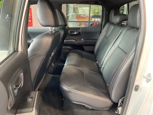 Used 2021 Toyota Tacoma TRD Pro AWD/4WD image 22