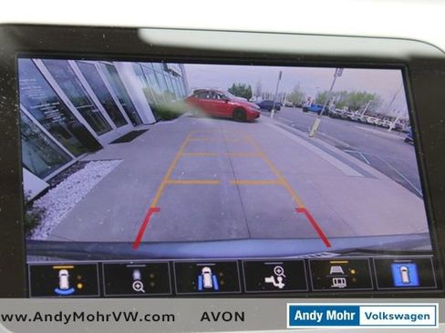 Used 2024 Chevrolet Equinox LT FWD image 38
