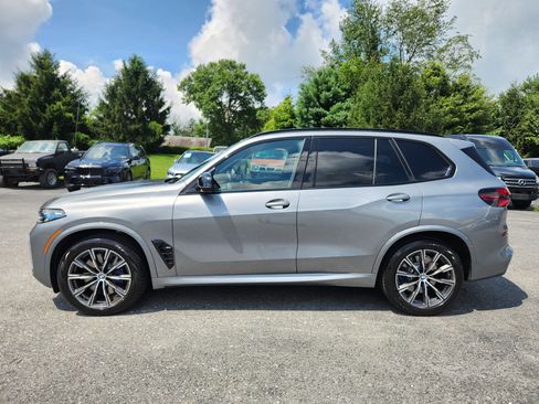 Used 2024 BMW X5 M60i image 5