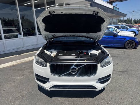 Used 2016 Volvo XC90 T5 Momentum AWD/4WD image 12