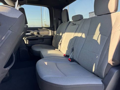 Used 2024 RAM 3500 Big Horn image 4