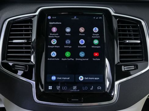 Used 2023 Volvo XC90 B5 Plus w/ Protection Package Premier image 15