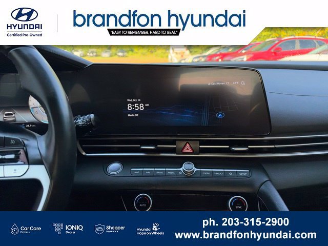 Used 2023 Hyundai Elantra Limited FWD image 19