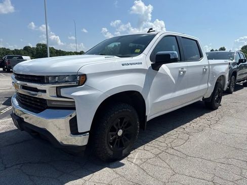 Used 2021 Chevrolet Silverado 1500 LT AWD/4WD image 5