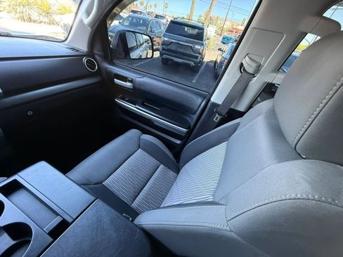 Used 2017 Toyota Tundra SR5 AWD/4WD image 47