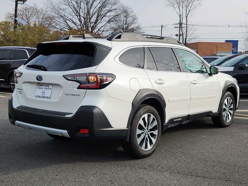 Used 2023 Subaru Outback Limited image 6