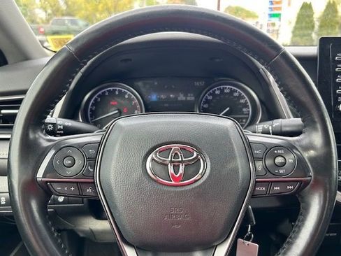 Used 2023 Toyota Camry SE w/ Cold Weather Package AWD/4WD image 10