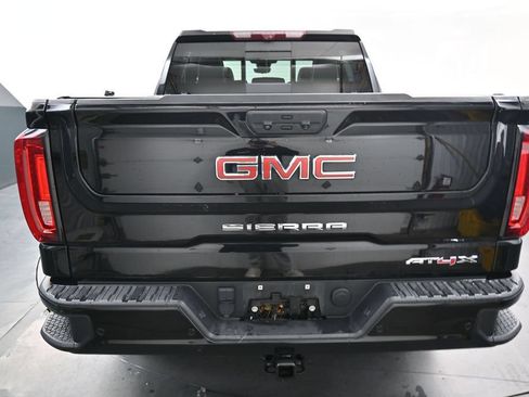 Used 2022 GMC Sierra 1500 AT4X AWD/4WD image 8