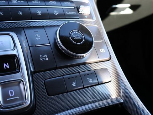 Certified 2023 Hyundai Santa Fe SEL image 39