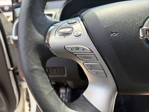 Used 2018 Nissan Murano SL w/ Cargo Package FWD image 22