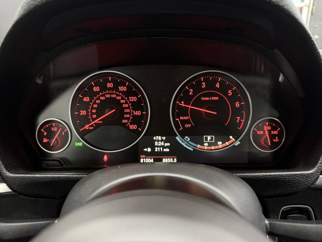 Used 2013 BMW 335i xDrive Sedan AWD/4WD image 29