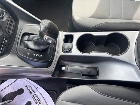 Used 2014 Ford Escape SE FWD image 9