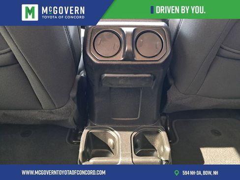 Used 2020 Jeep Wrangler Sport AWD/4WD image 18