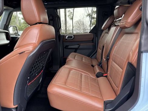 Used 2024 Ford Bronco Heritage Edition image 16