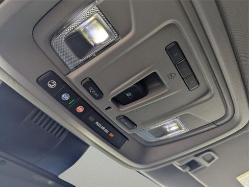 Used 2024 Chevrolet Silverado 1500 LTZ w/ LTZ Convenience Package II image 29