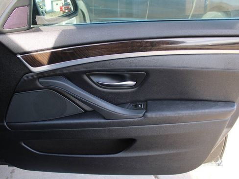 Used 2016 BMW 535d xDrive image 7