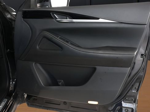 Used 2023 INFINITI QX60 Pure FWD image 18