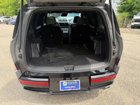 Used 2024 Hyundai Santa Fe Calligraphy AWD/4WD image 6