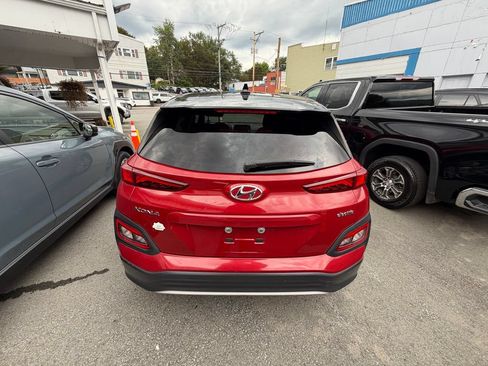 Used 2021 Hyundai Kona SEL FWD image 4