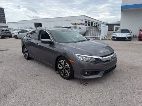 Used 2016 Honda Civic EX-L image 3