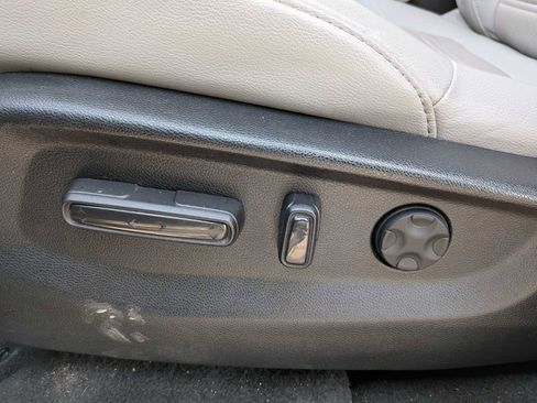 Certified 2021 Honda CR-V Touring image 16