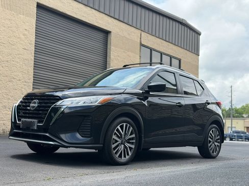 Used 2023 Nissan Kicks SV w/ Interior Electronics Package FWD image 43