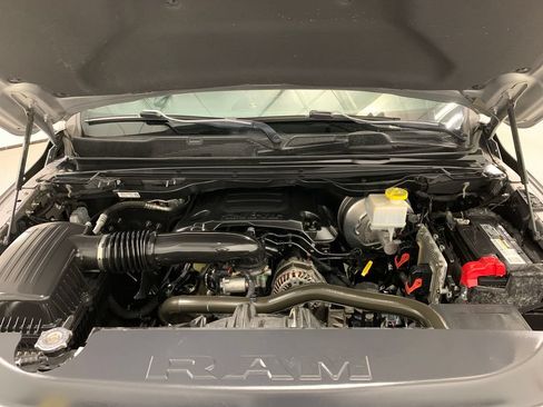 Used 2019 RAM 1500 Big Horn AWD/4WD image 15