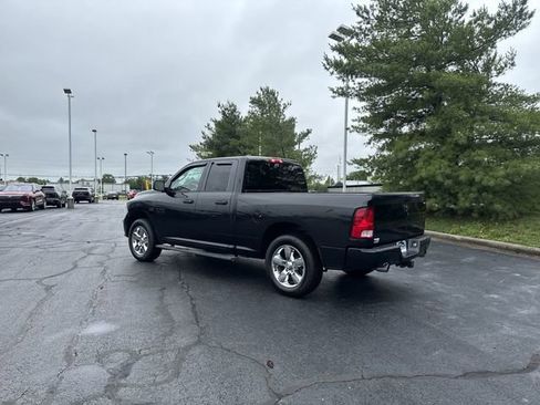 Used 2016 RAM 1500 Express w/ Black Ram 1500 Express Group AWD/4WD image 3