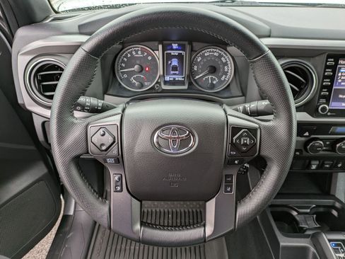 Used 2023 Toyota Tacoma TRD Off-Road AWD/4WD image 9