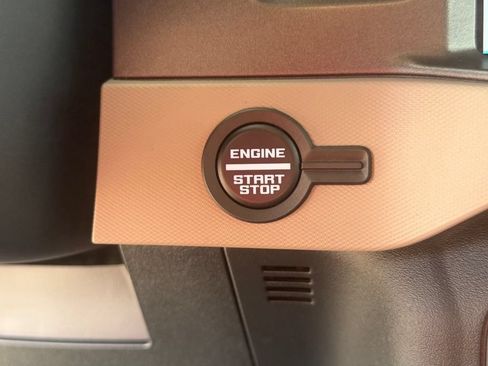 Used 2024 Ford Bronco Wildtrak AWD/4WD image 22